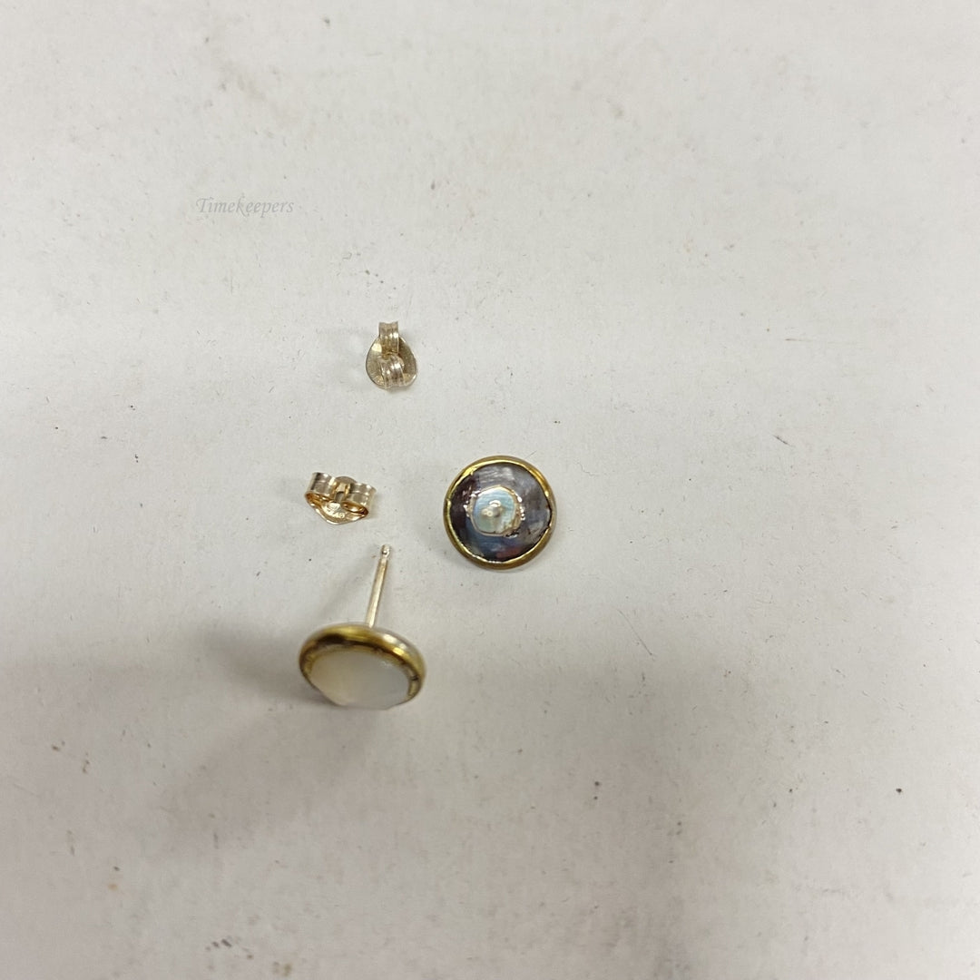 m074 Vintage Gold Silver Tone Mother of Pearl Earrings