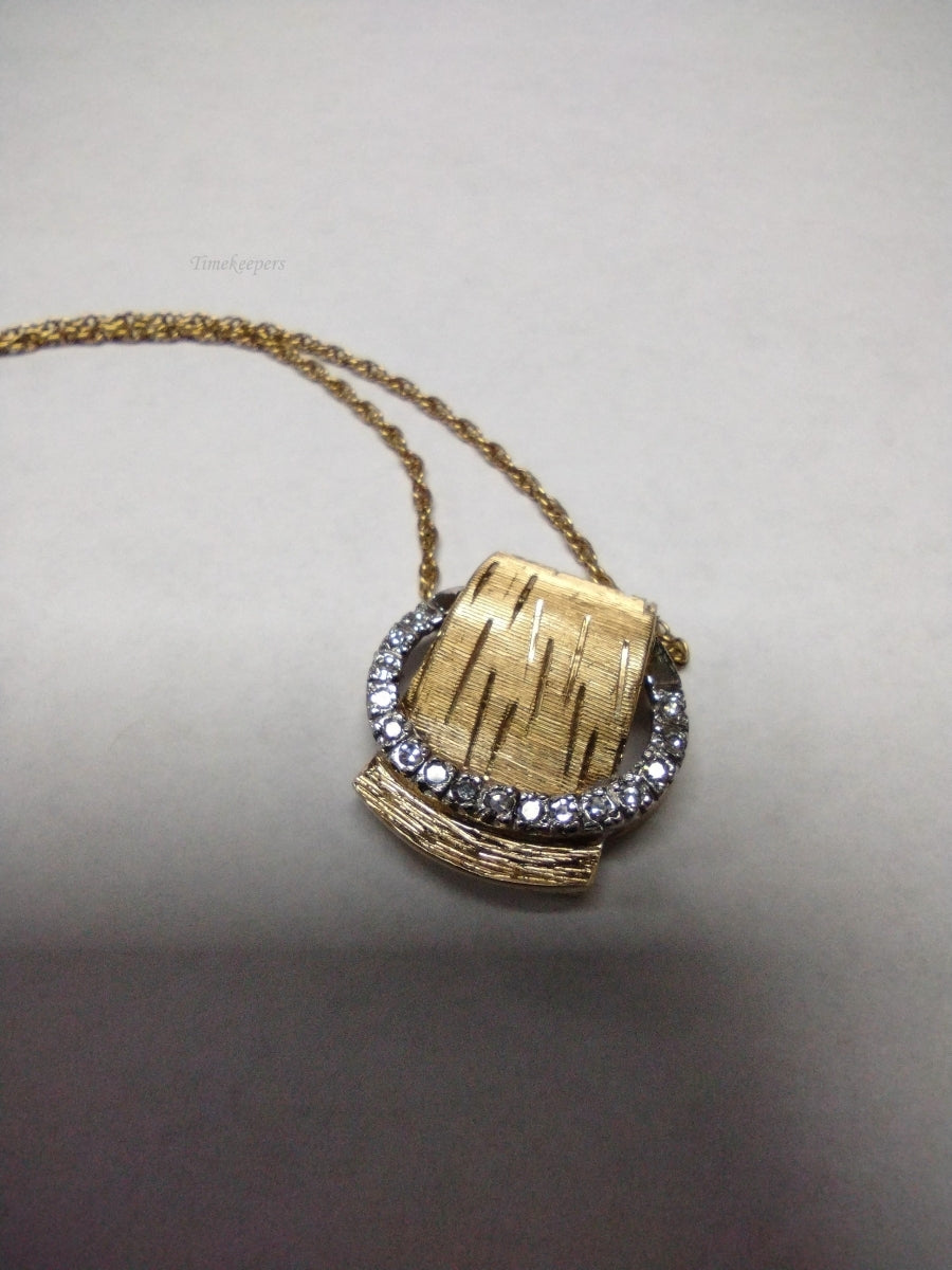 m089 Vintage 14kt Yellow Gold Brushed Gold Diamond Pendant and 16" Necklace