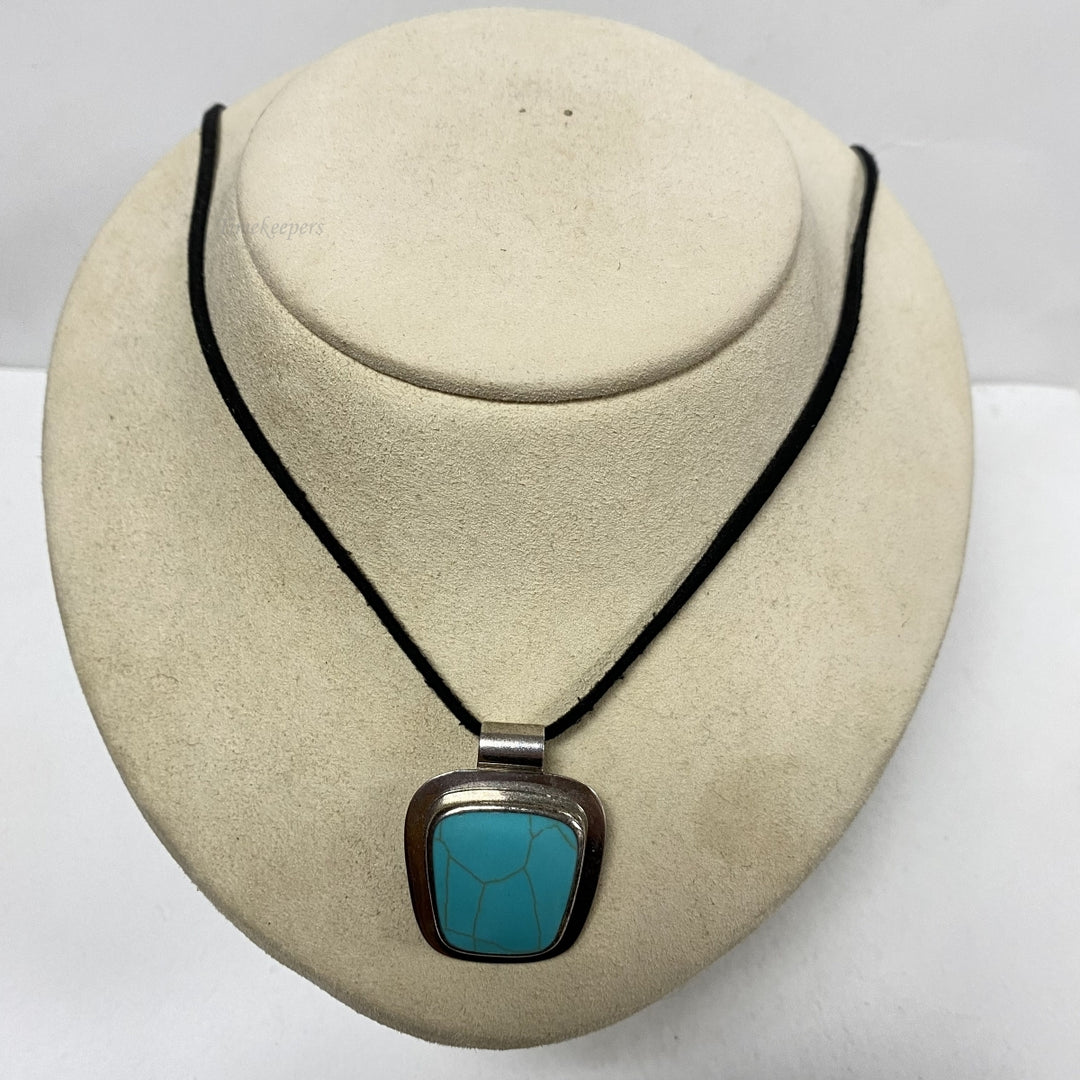 m114 Vintage Sterling Silver Pendant Blue Stone Necklace 21"