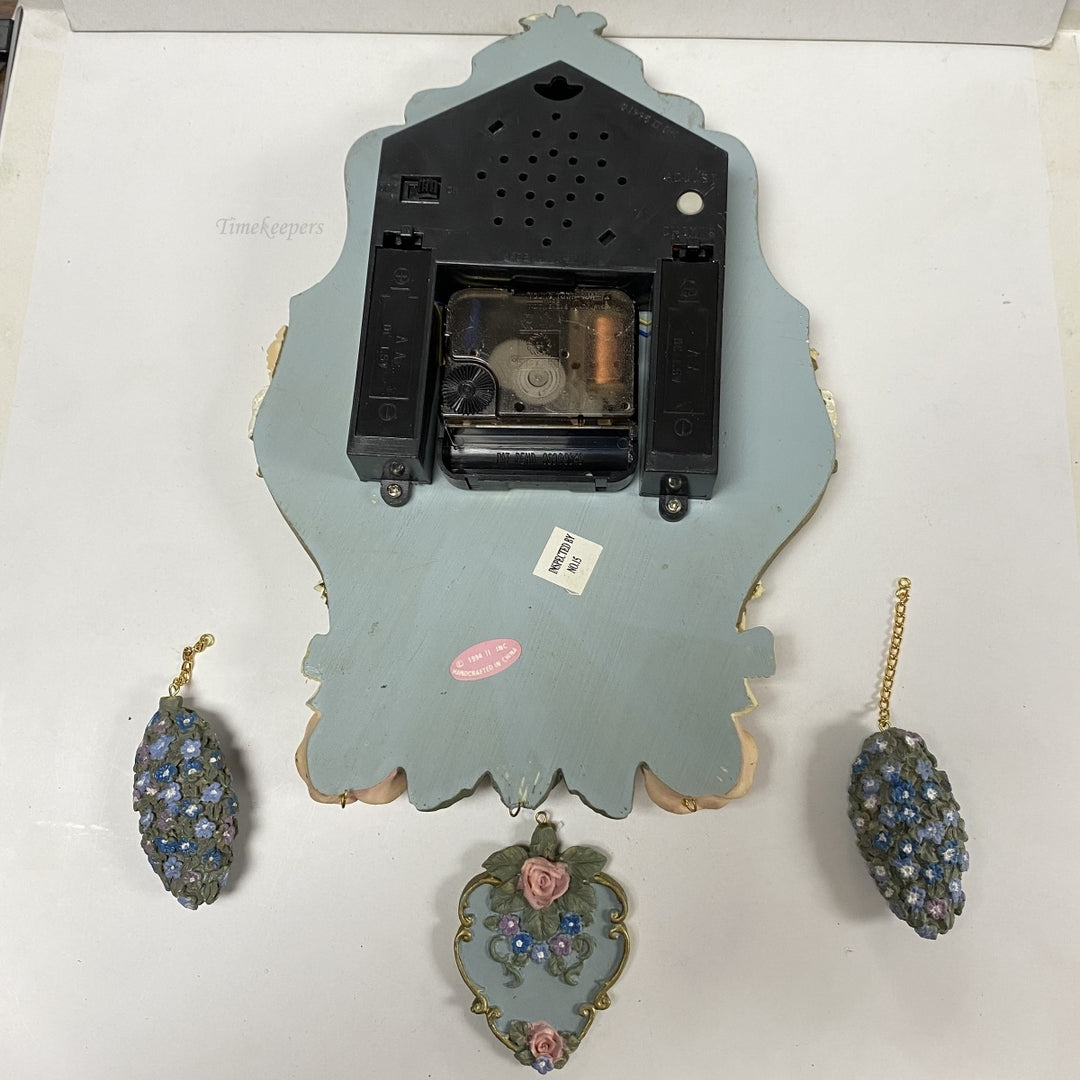 m194 Vintage Musical Cupids & Roses Miniature Wall Novelty Clock