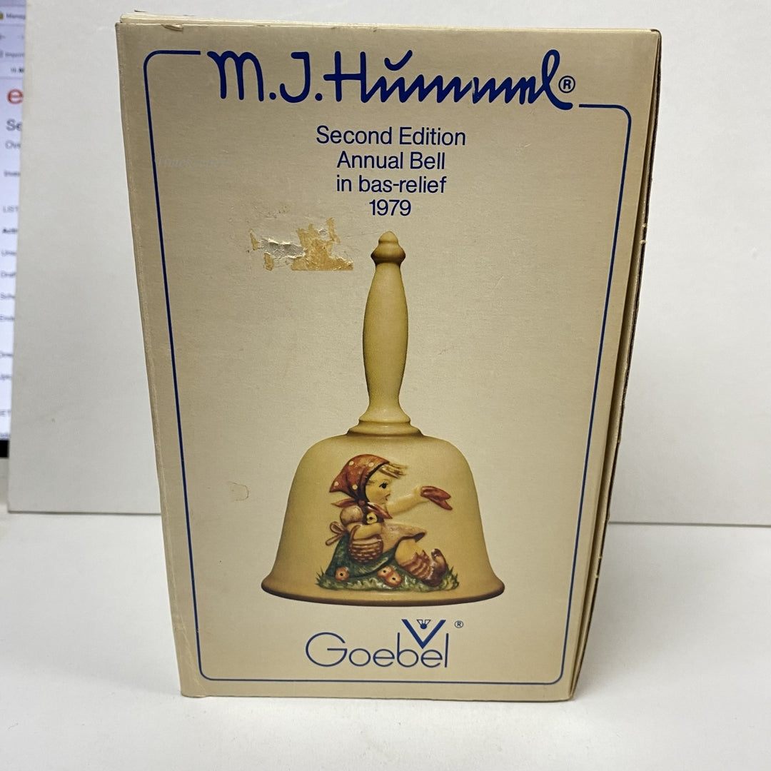 m205 Vintage Hummel Goebel Second Edition Ceramic Annual Bell 1979 West Germany