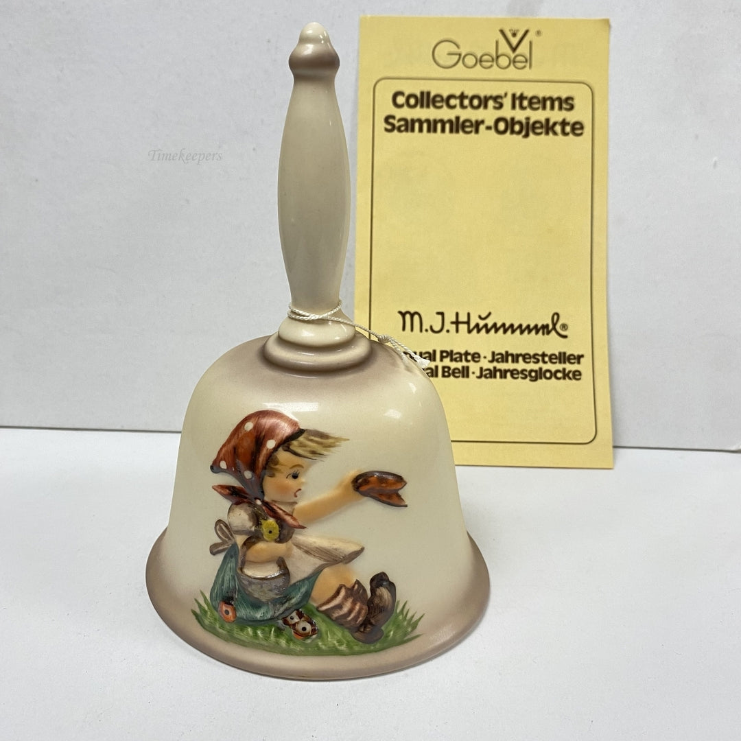 m205 Vintage Hummel Goebel Second Edition Ceramic Annual Bell 1979 West Germany