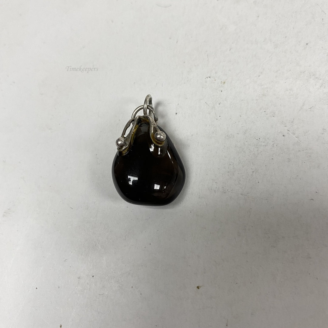 m234 Vintage Sterling Silver Dark Stone Pear Shaped Stone Charm Pendant