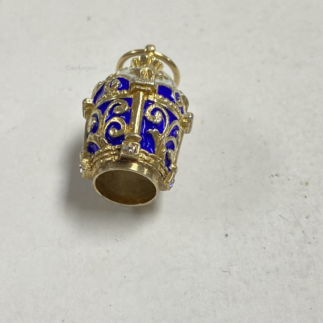 m244 Vintage Sterling Silver Blue Enamel Crown Charm Pendant