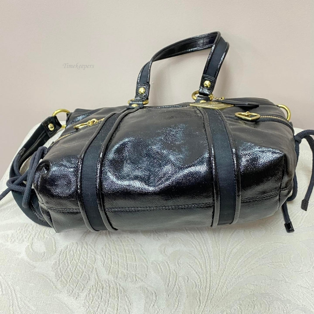 m351 Vintage Coach Black Patent Leather Poppy Daisy Liquid Glass Tote Purse Bag