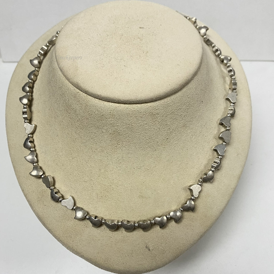 m257 Vintage Sterling Silver Heart Shaped Links Necklace 18"