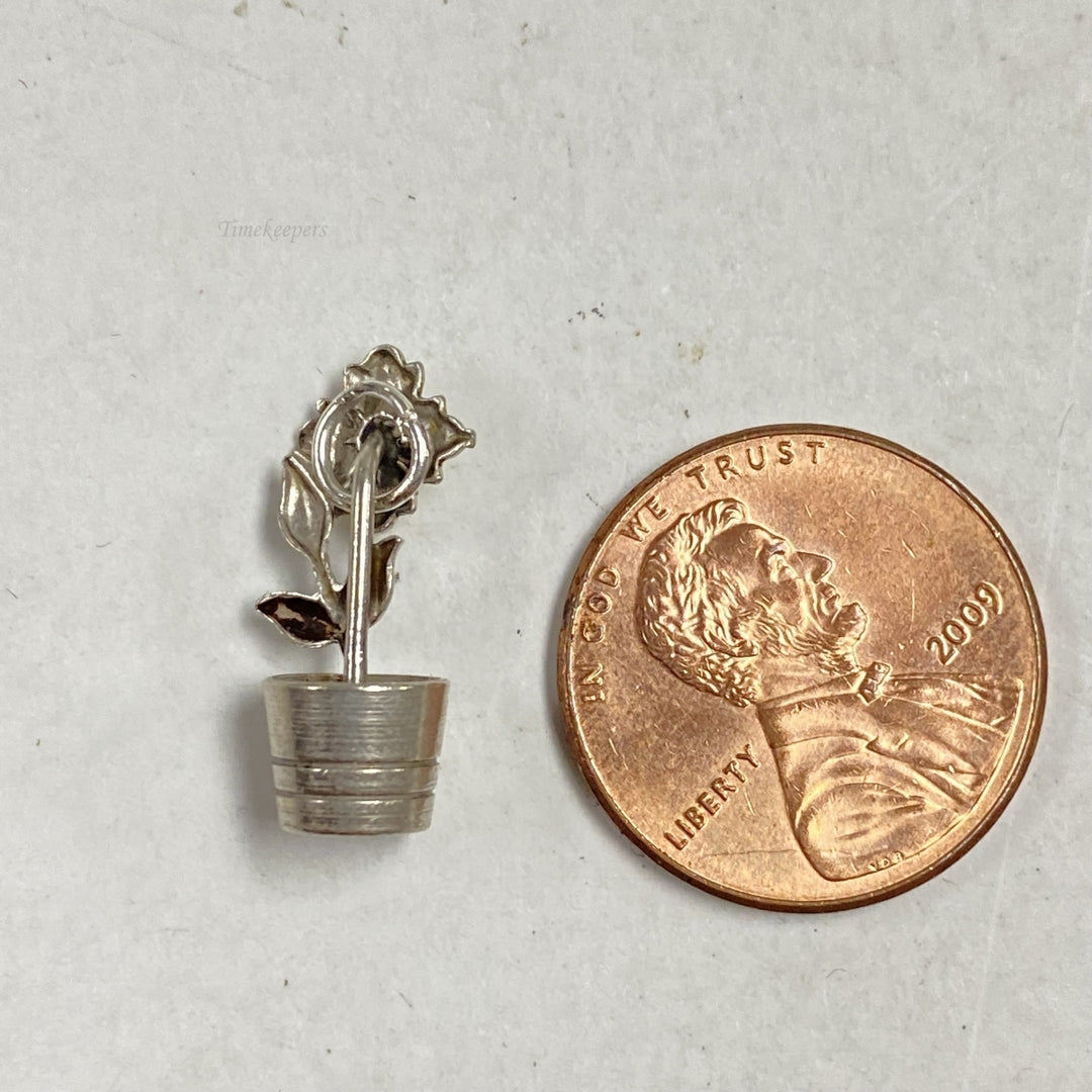 m287 Vintage Sterling Silver Flower Pot Charm Pendant