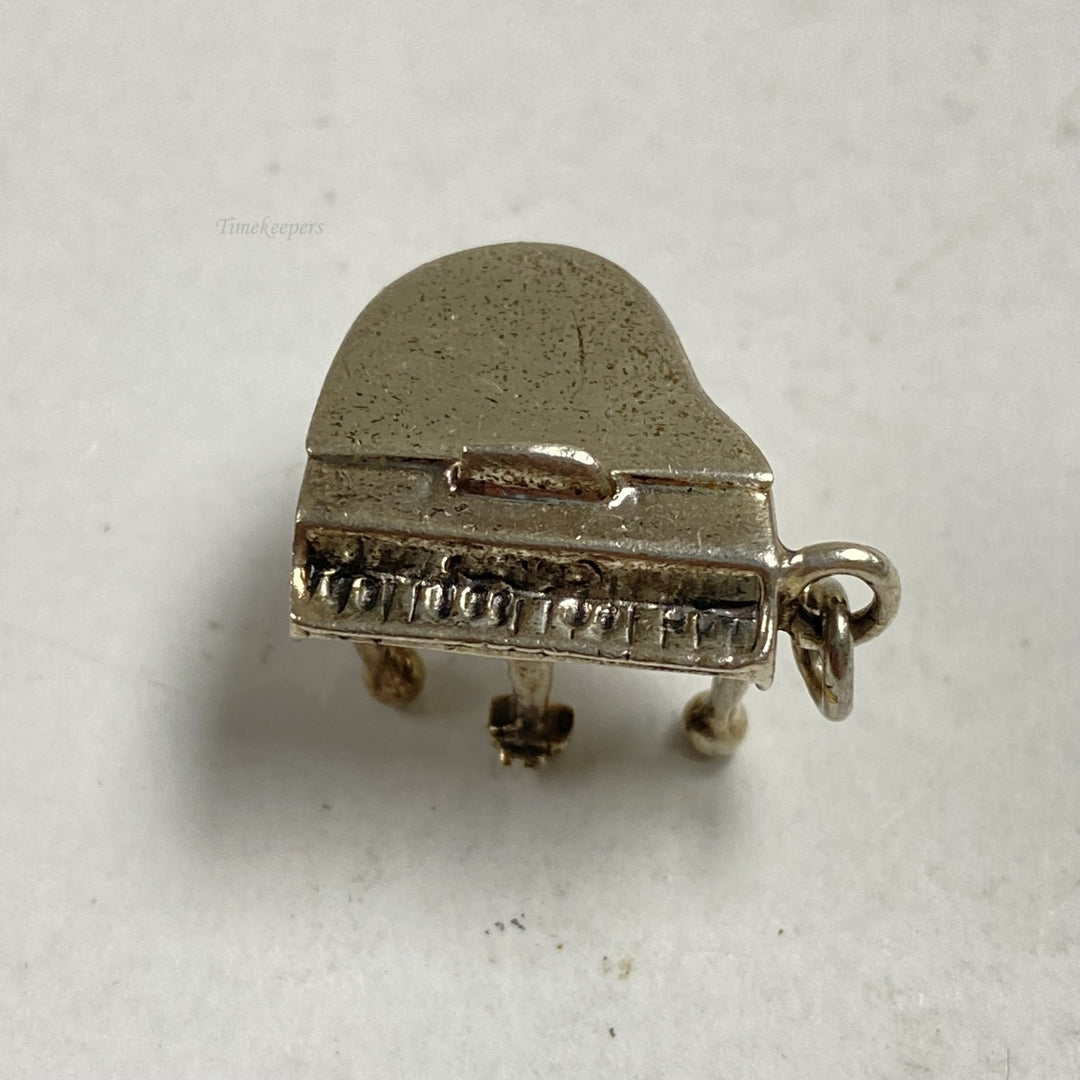 m293 Vintage Sterling Silver Mini Forte Piano Charm Pendant