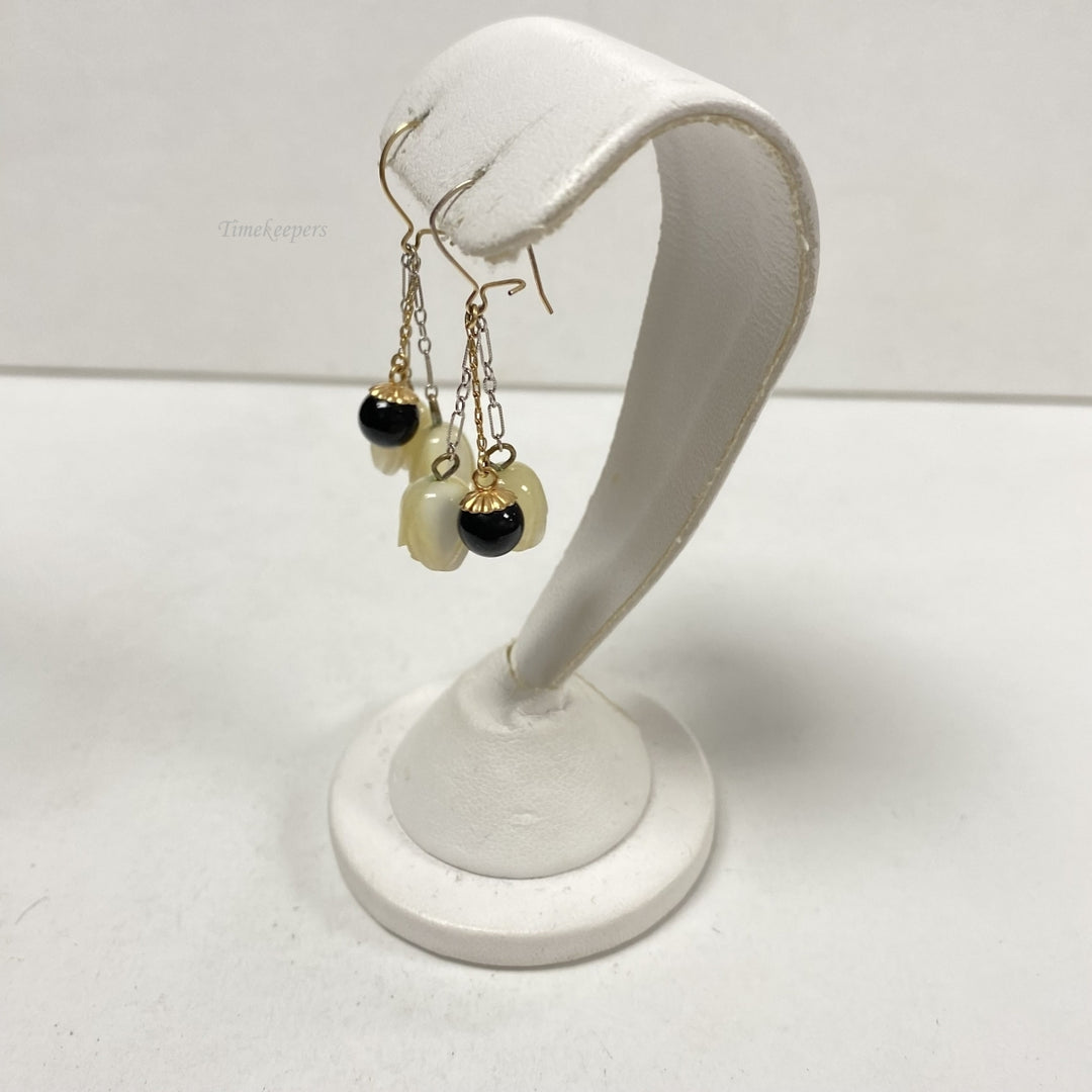 m313 Vintage Sterling Silver Pearl Floral Hanging Earrings