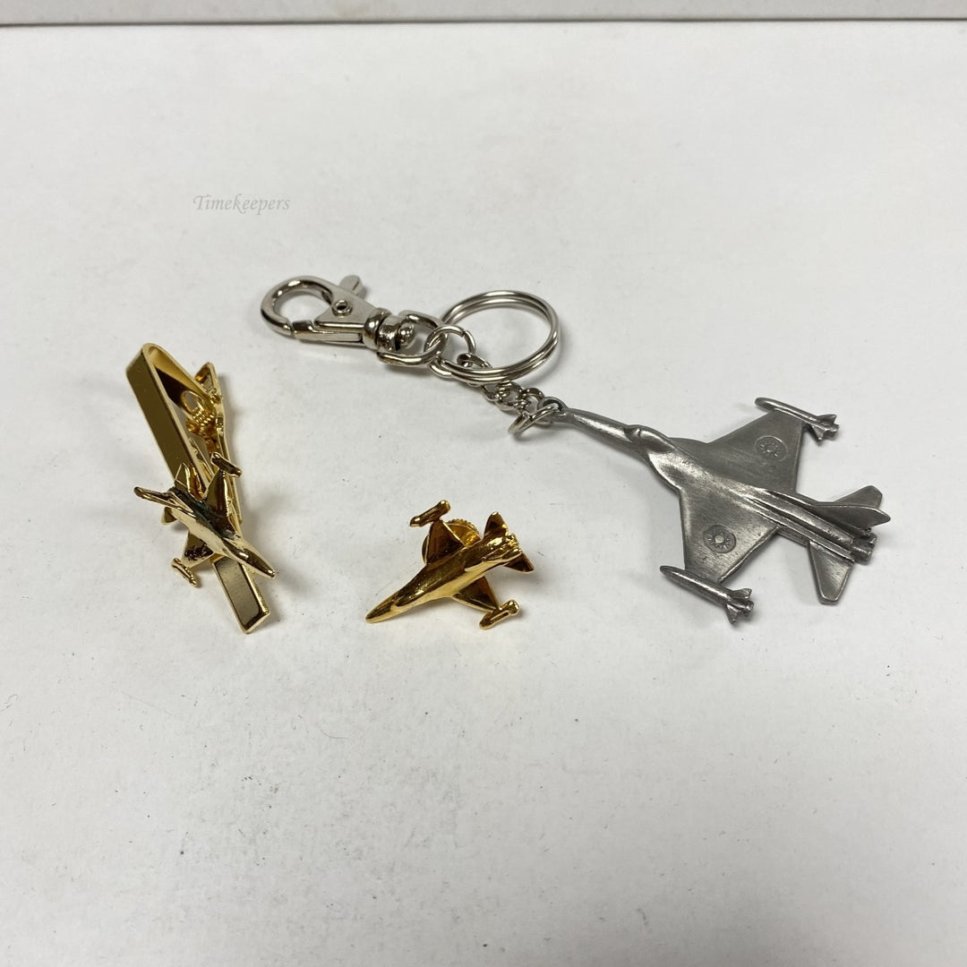 m318 Vintage Gold Silver Tone Airplane Lapel Pin Keychain and Tie Bar in Box