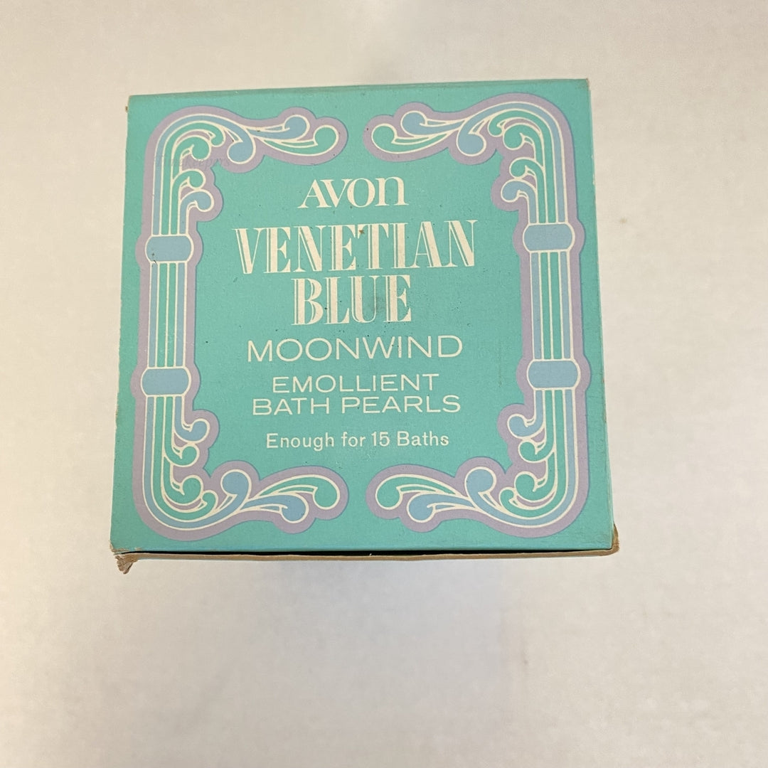 m326 Vintage Avon Collectible Venetian Blue Moonwind Emollient Bath Pearls