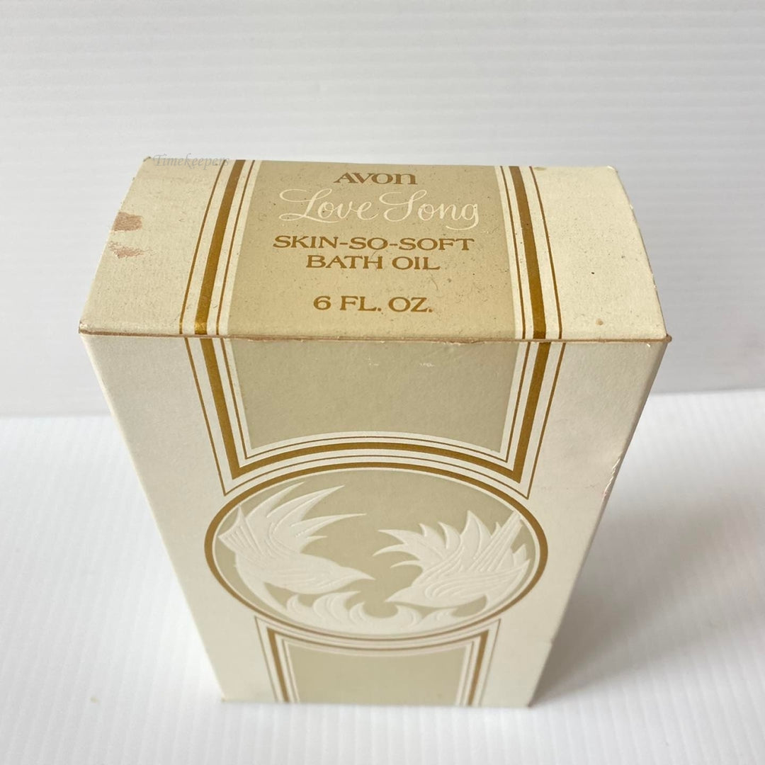 m447 Vintage Avon Love Long Skin-So-Soft Bath Oil 6 fl oz Collectible Bottle
