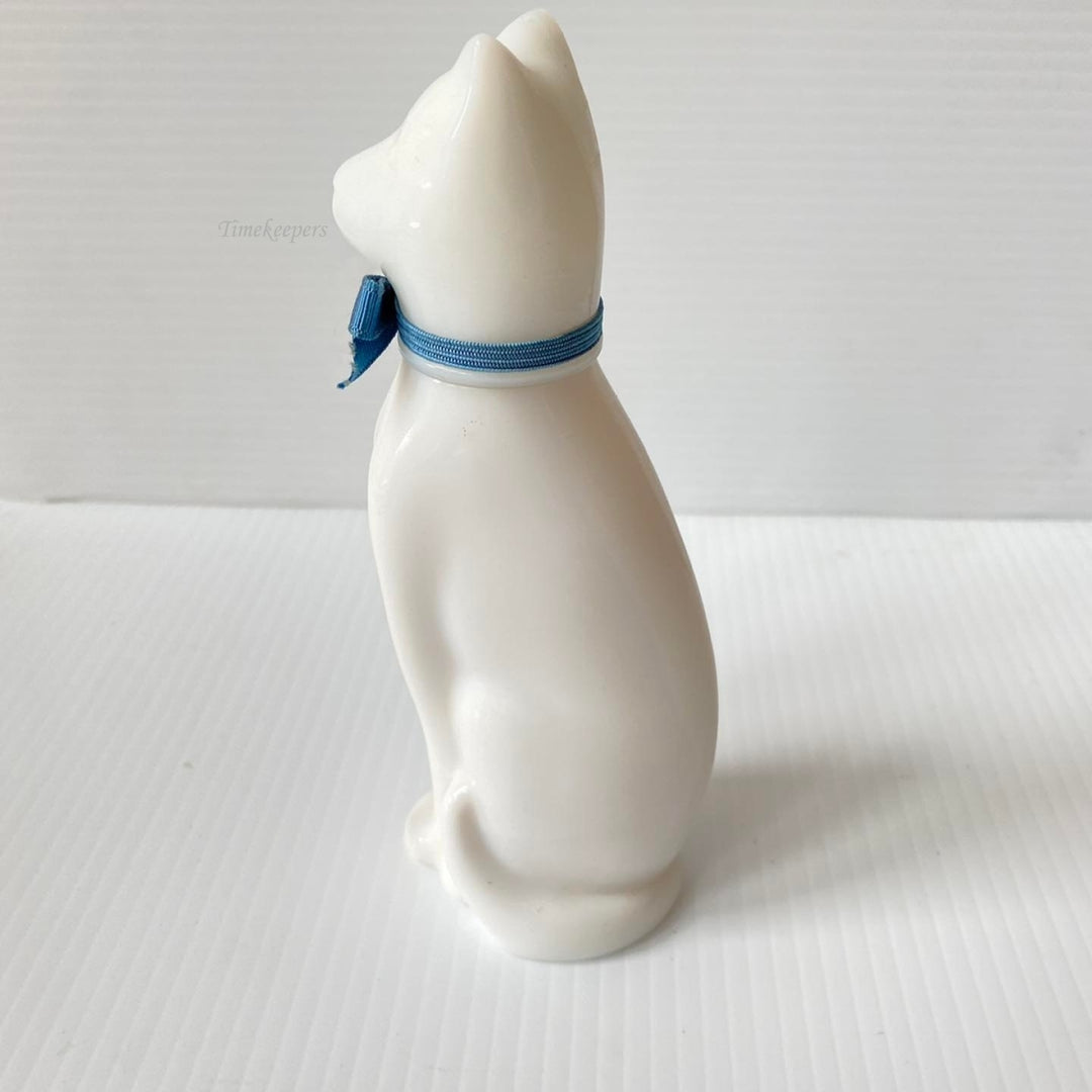 m448 Vintage Avon Dutch Treat Demi-Cup Honeysuckle Cream Lotion 3 fl oz Cat