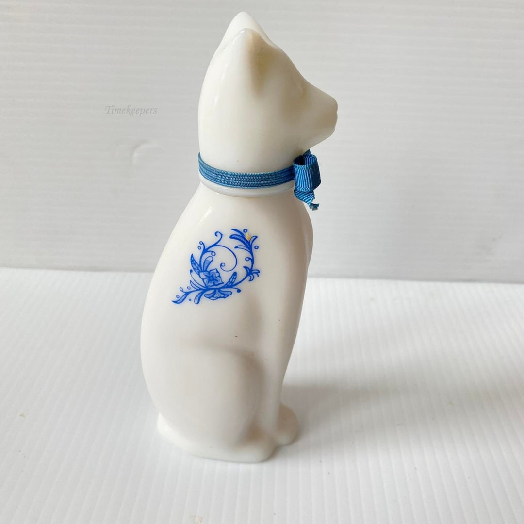 m448 Vintage Avon Dutch Treat Demi-Cup Honeysuckle Cream Lotion 3 fl oz Cat