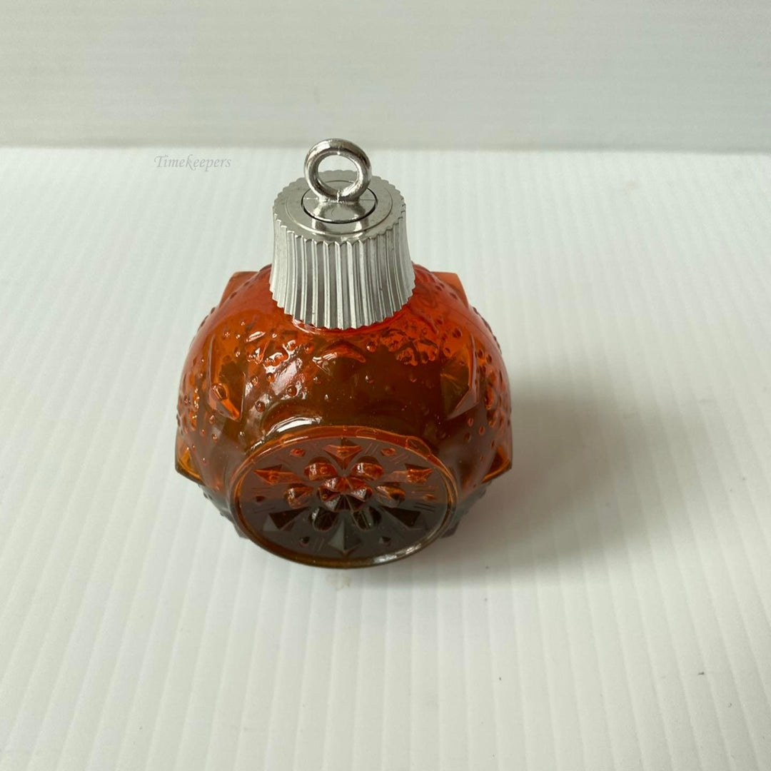 m449 Vintage Avon Christmas Ornament Bubble Bath Orange 5 fl oz