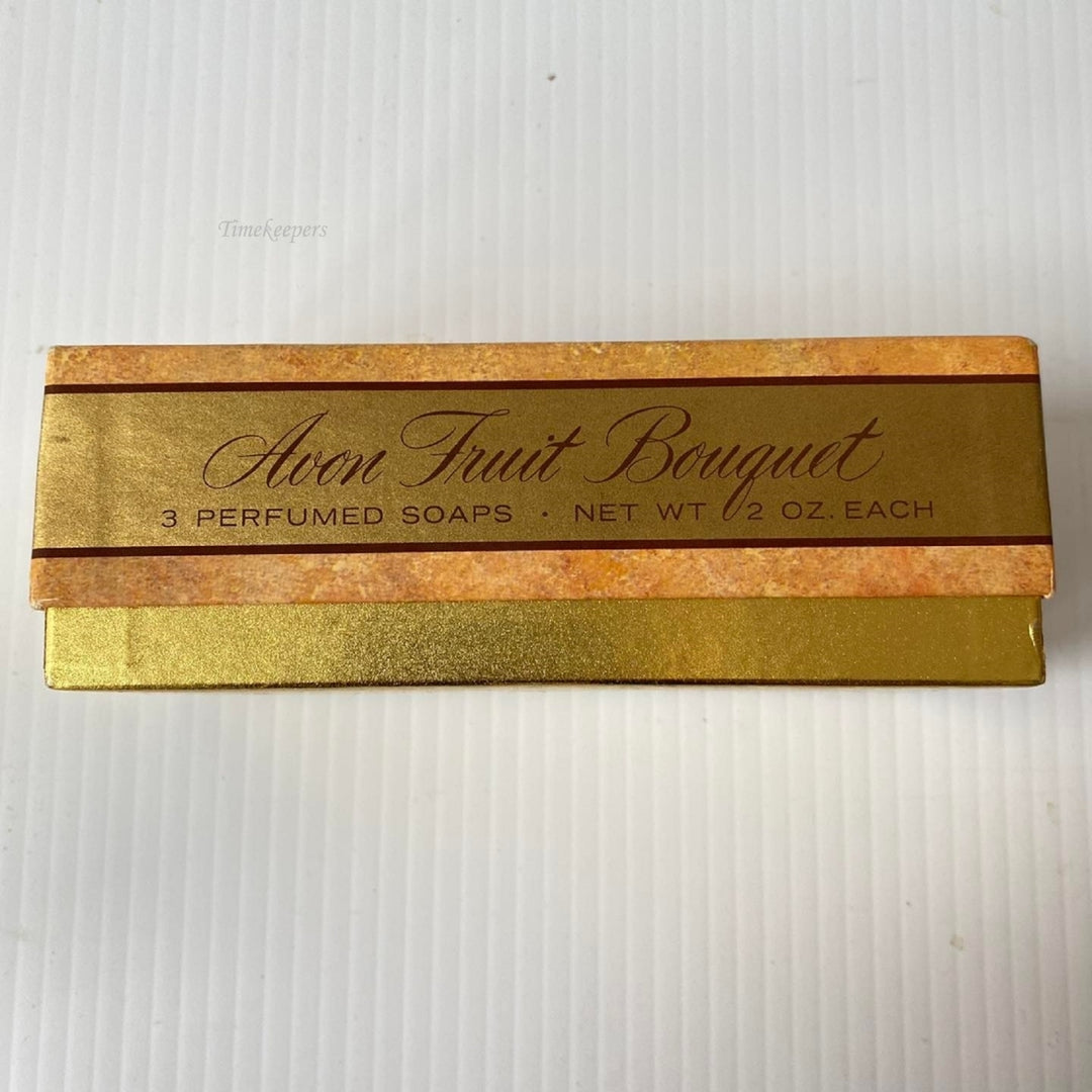 m490 Vintage Avon Collectible Fruit Bouquet 3 Perfumed Soaps 2 OZ Each