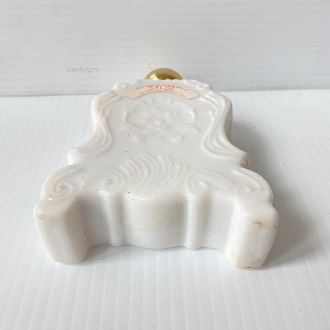 m495 Vintage Avon Collectible Leisure Hours Brocade Foaming Bath Oil 5 fl.oz