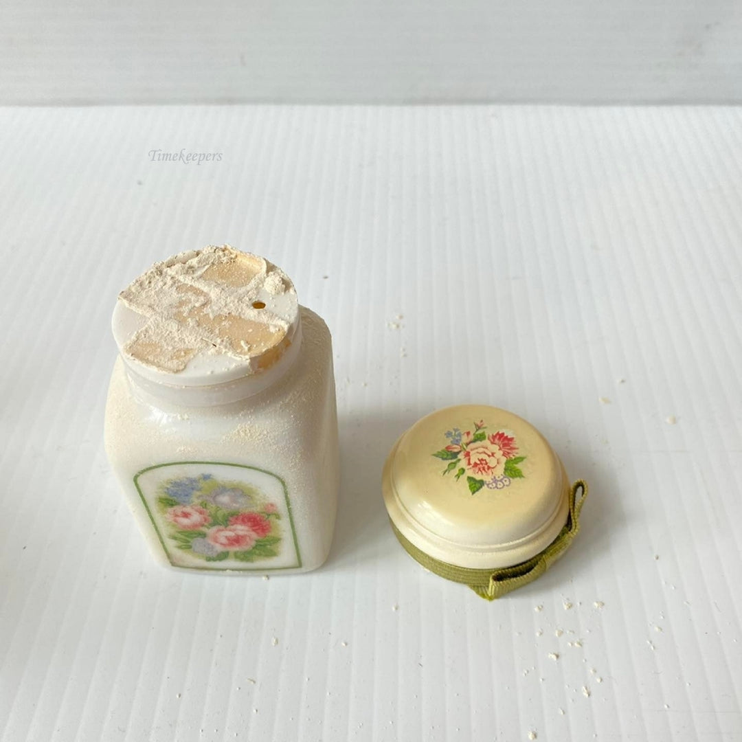 m506 Vintage Avon Collectible Country Garden Bird of Paradise Powder Sachet 1.25