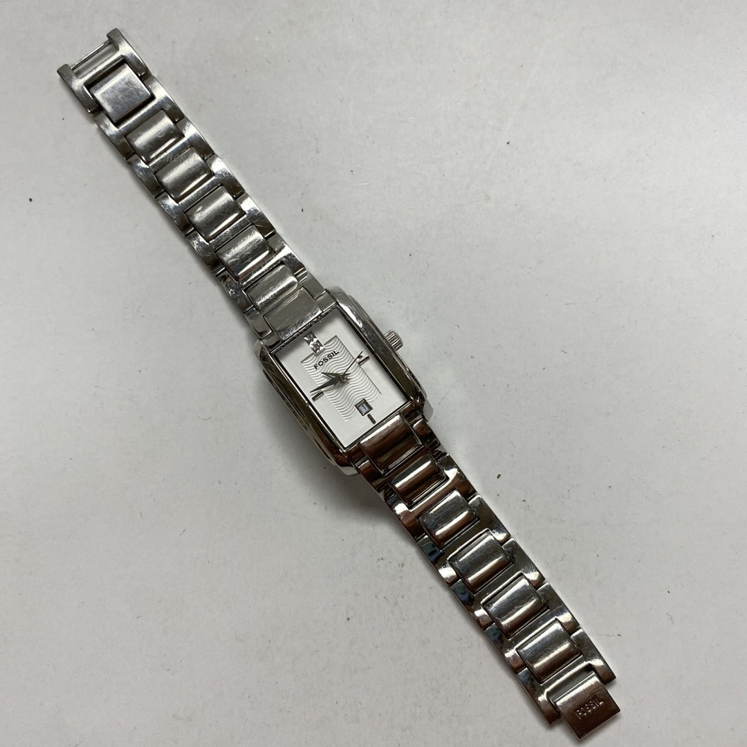 m520  Fossil Silver Tone All Stainless Steel 5ATM Water resistant Wrist Watch