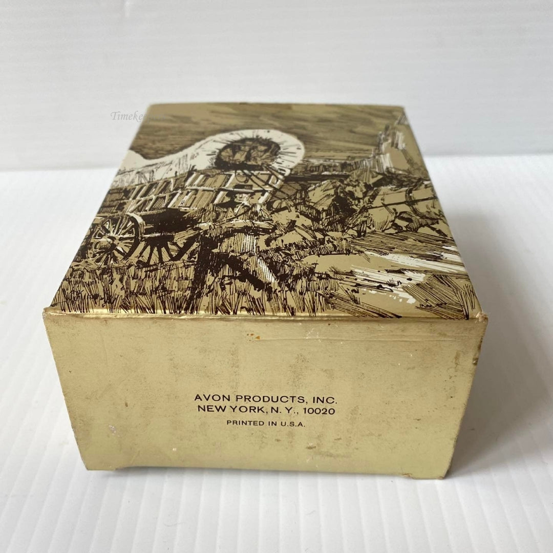 m526 Vintage Avon Covered Vagon Wild Country After Shave Collectible Bottle 6 OZ