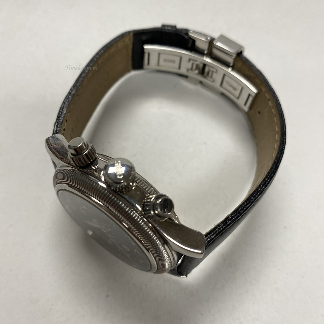 m570 Oris Chronograph Automatic-Winding Water Resistant Swiss Made Wrist Watch