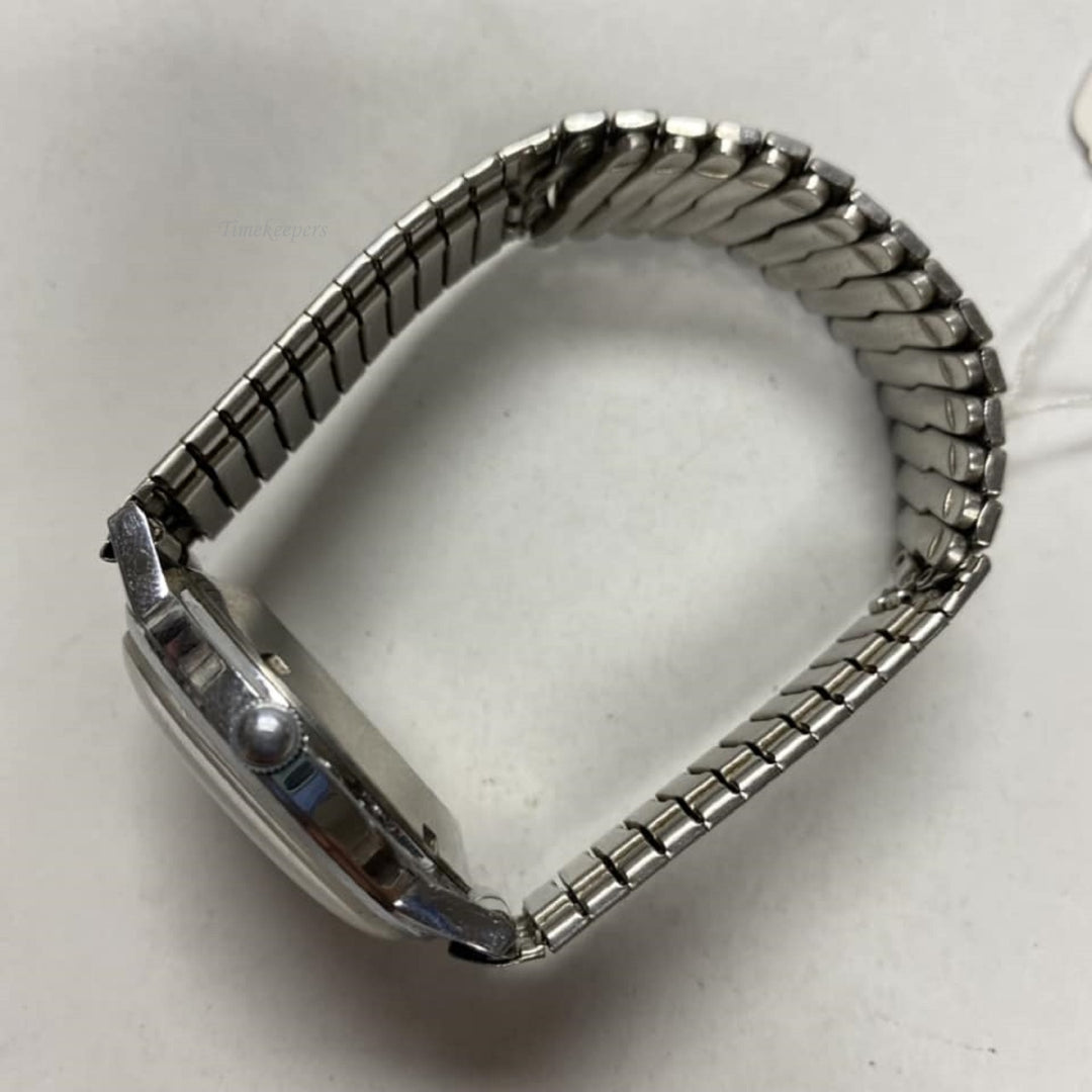 m625 Vintage Westclox Automatic WR Unisex Wrist Watch