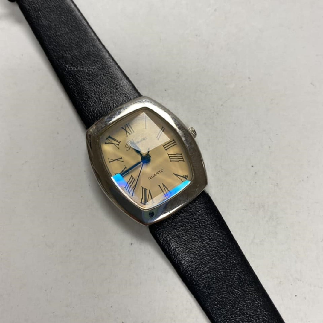 m630 Vintage Ronica  Quartz Hong Kong Men's Wrist Watch