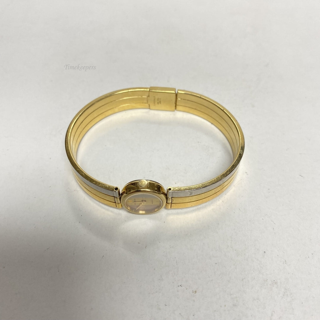 m670 Vintage Lassale Quartz Japan Gold Tone Snap Bracelet Wrist Watch