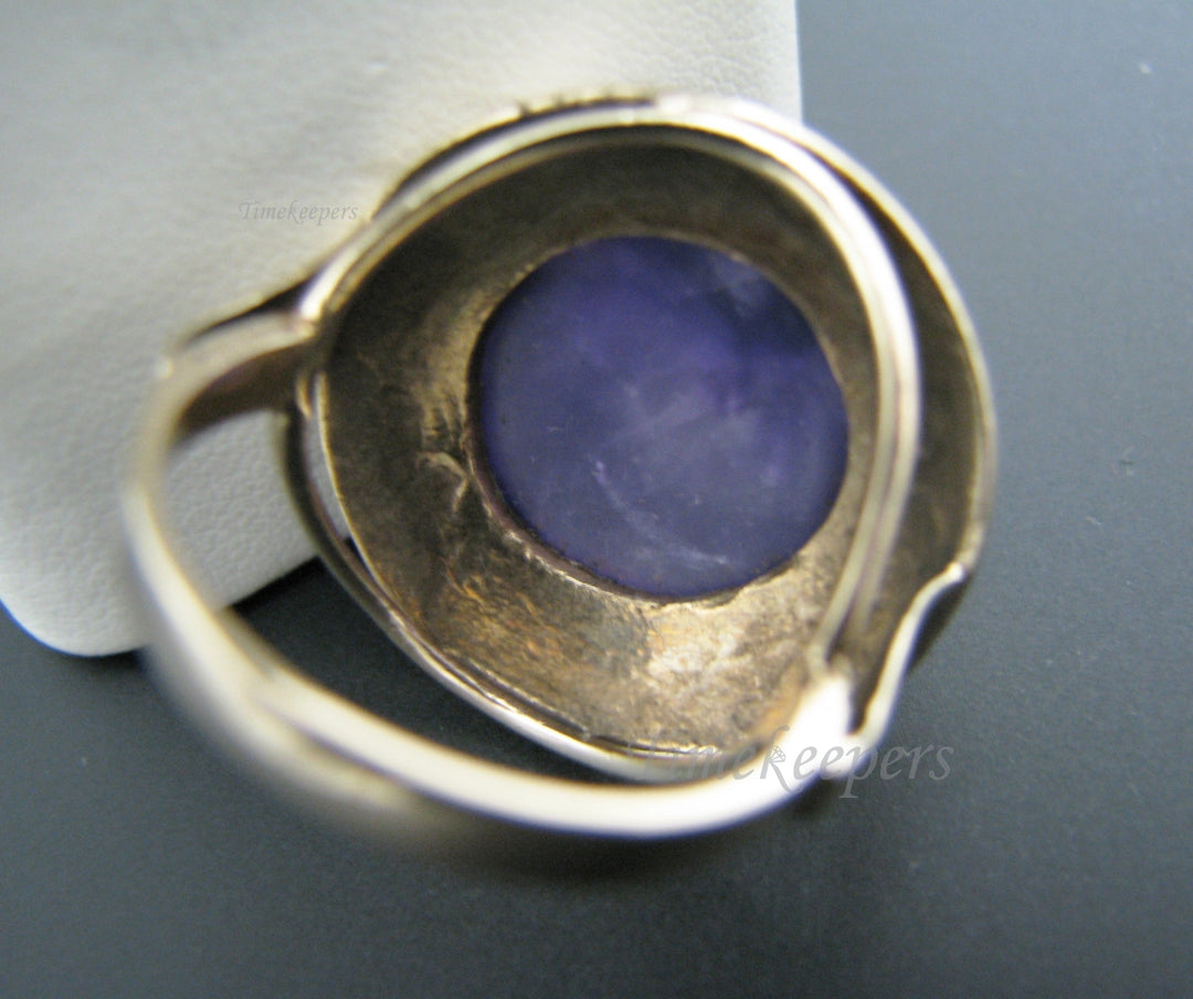 a801 Unique Vintage 9 k Yellow Gold Ring with Large Purple Stone