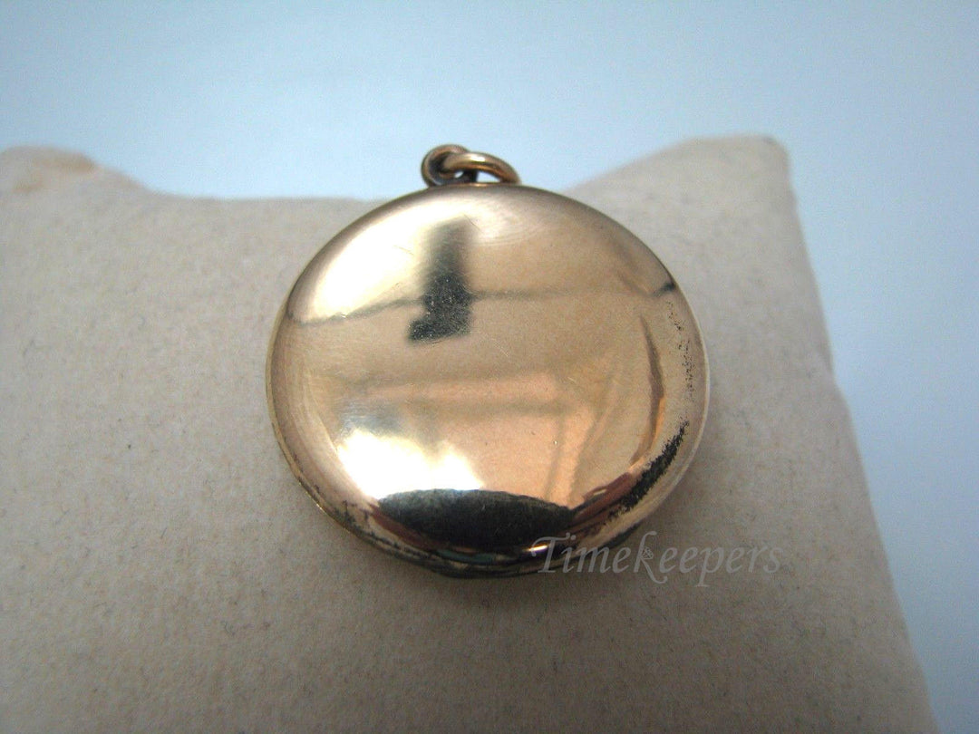a675 Modern Woodsmen of America Gold Filled Locket