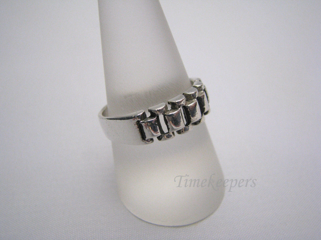 a1073 Vintage Nice Sterling Silver Ring Bike Chain Design Size 9.5