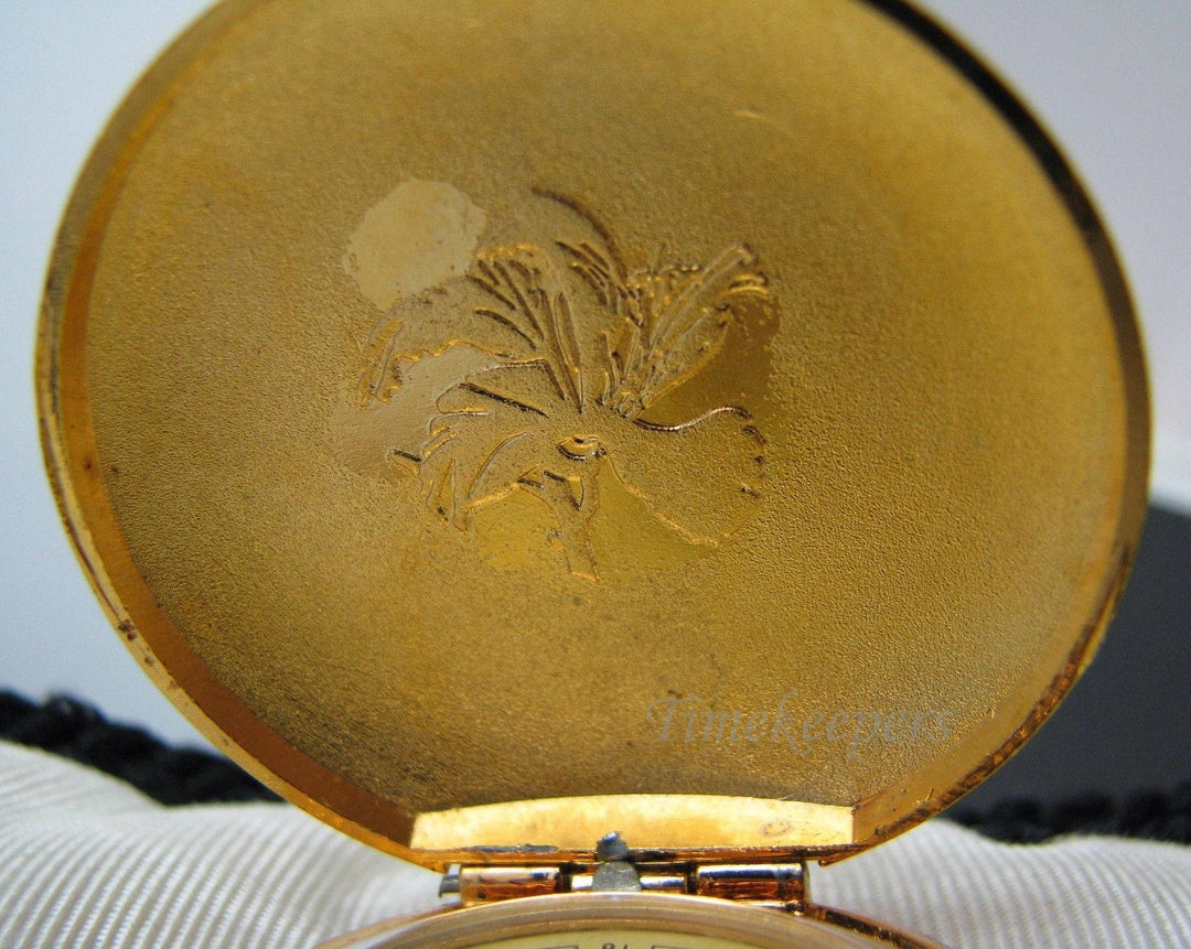 c089 Delightful Gold Tone Special Srea Quartz Pocket Watch from Hong Kong