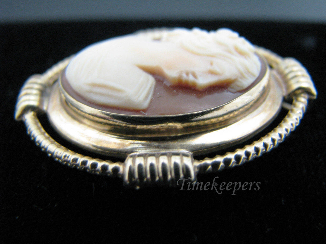 c448 Vintage Two Tone Cameo in 9k Yellow Gold Setting Convertible Brooch or Pendant