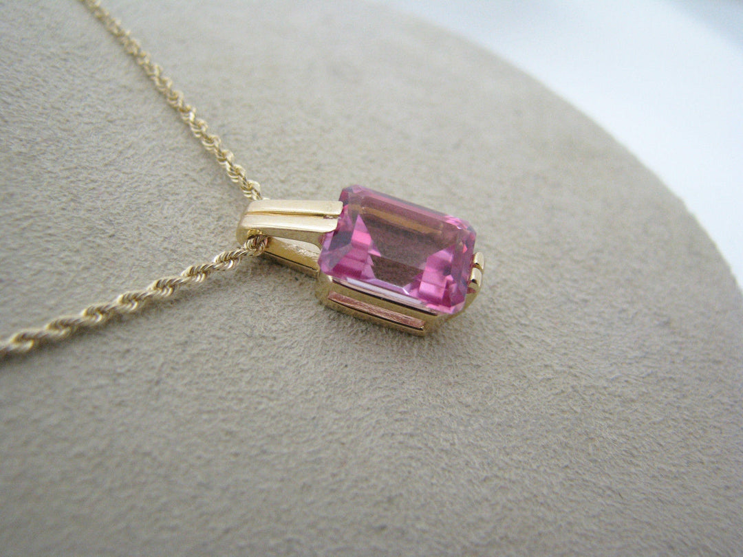 c291 Stunning Emerald Cut Pink Stone Set in 14k YG on 14k YG Rope Chain