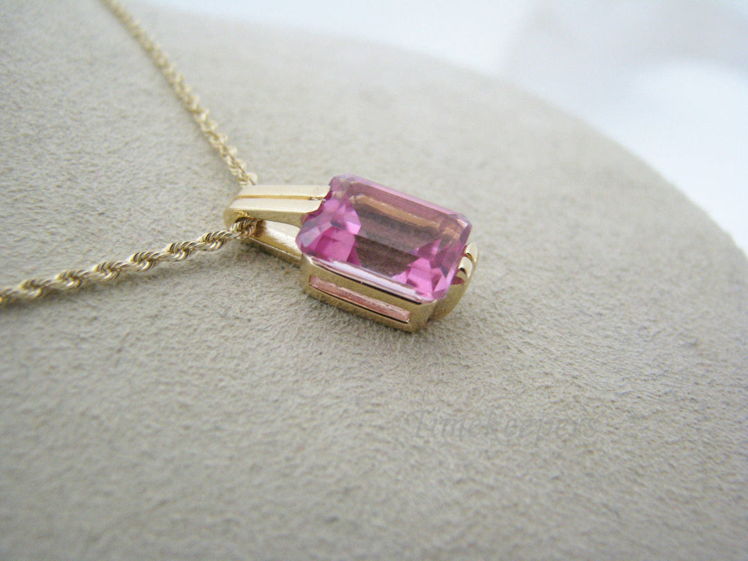 c291 Stunning Emerald Cut Pink Stone Set in 14k YG on 14k YG Rope Chain