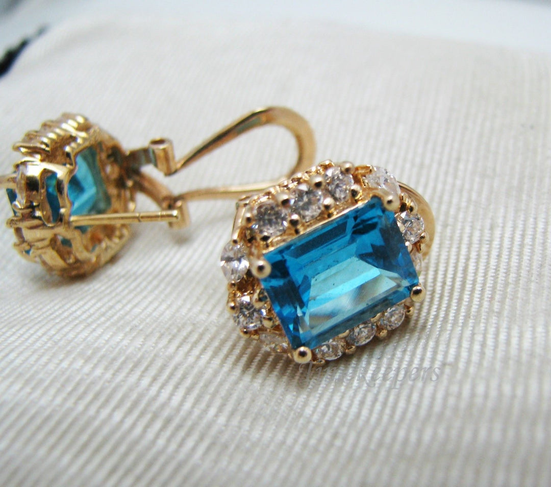 c390 Stunning Earrings Emerald Cut Aqua Blue Stone &amp; CZs in 14k Yellow Gold