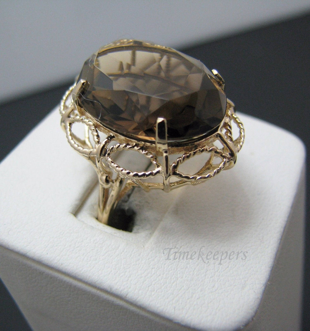 a987 Beautiful Oval Cut Smokey Quartz in a 14k Yellow Gold Filigree Ring
