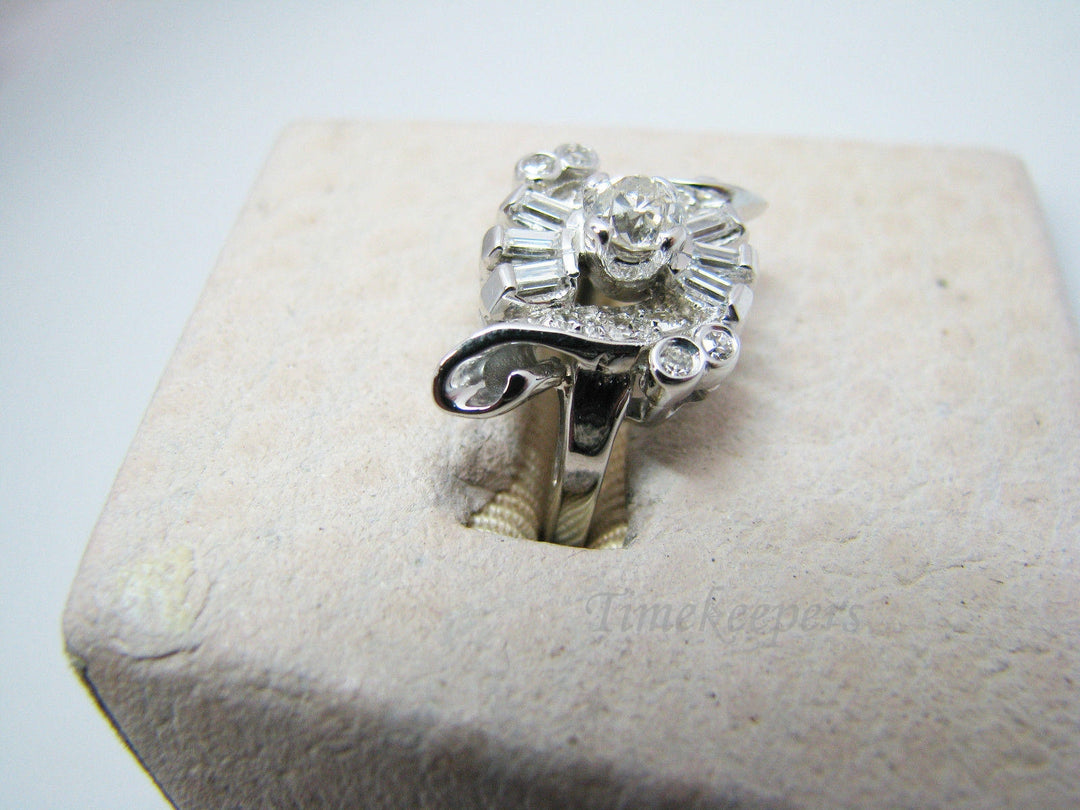 a517 Beautiful Diamond Cluster Ring Round Cut &amp; Baguettes 14k White Gold Sz 4.75