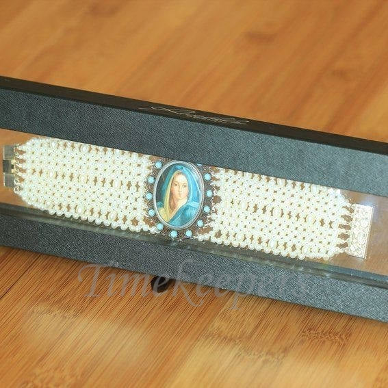 BRACELET Hand Made Virgin Mary Pearl Bracelet