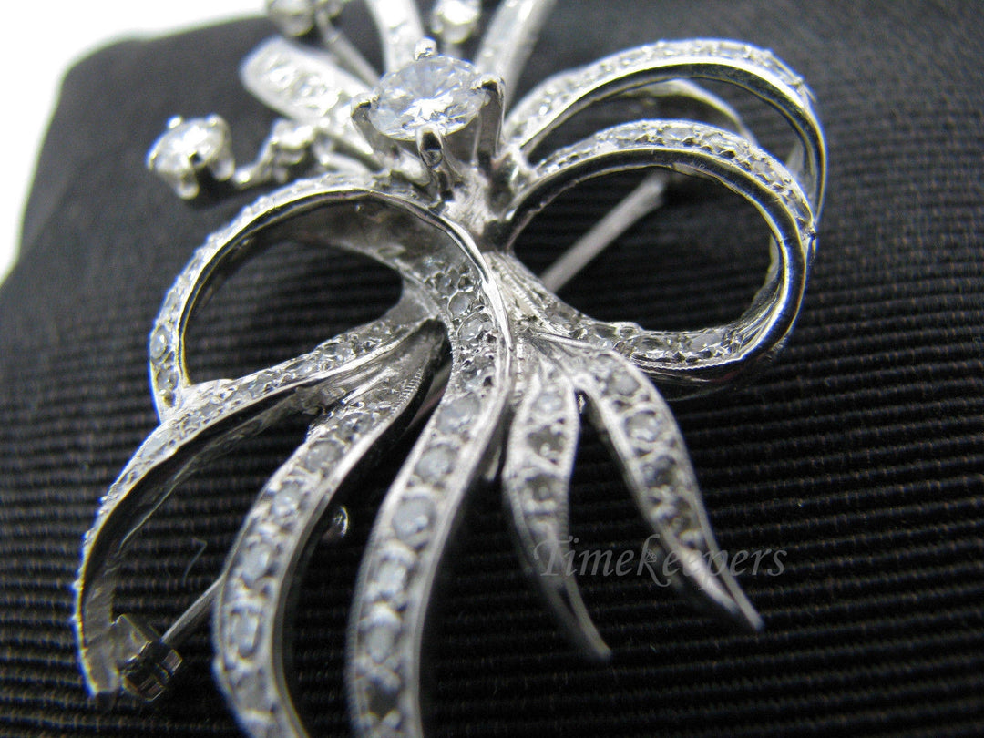 a501 Beautiful 14k White Gold Flowing Ribbon Brooch Pin Encrusted Diamonds