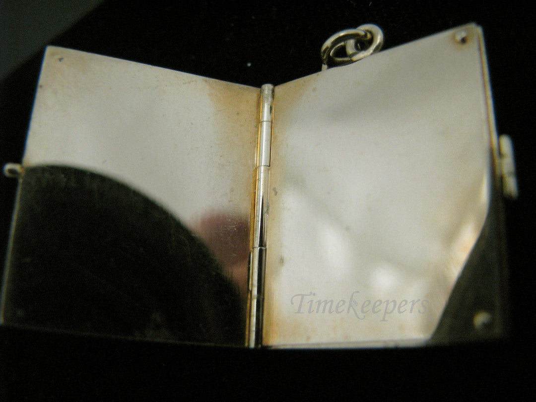 a761 Beautiful Book Style 14k Yellow Gold Locket with Reveal Boxes