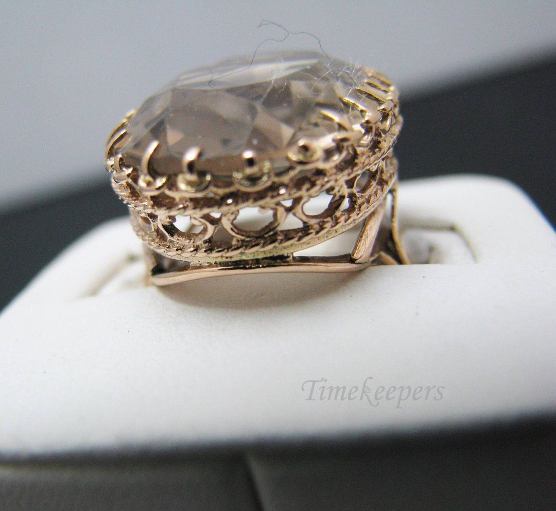 c287 Stunning Oval Cut Smokey Quartz in a 14k Yellow Gold Elegant Ring