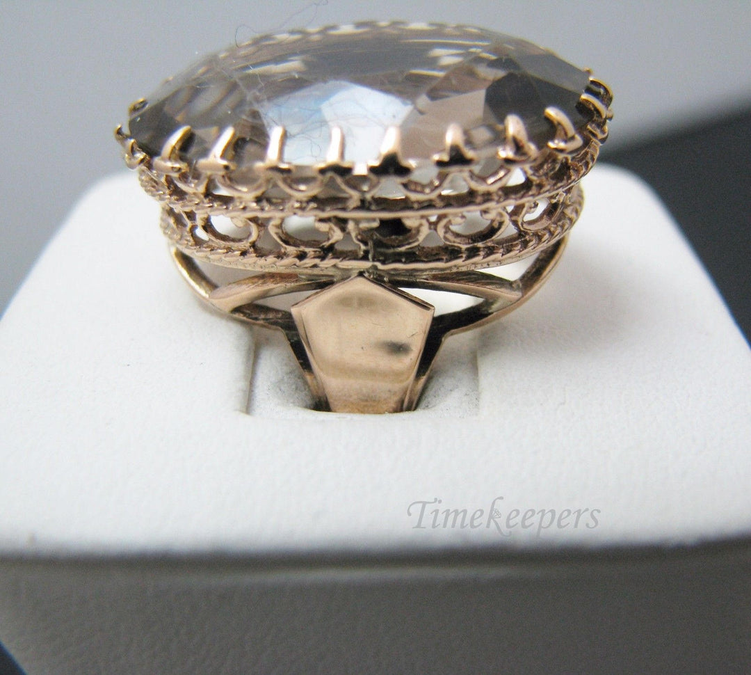 c287 Stunning Oval Cut Smokey Quartz in a 14k Yellow Gold Elegant Ring