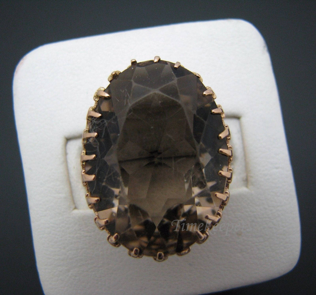 c287 Stunning Oval Cut Smokey Quartz in a 14k Yellow Gold Elegant Ring