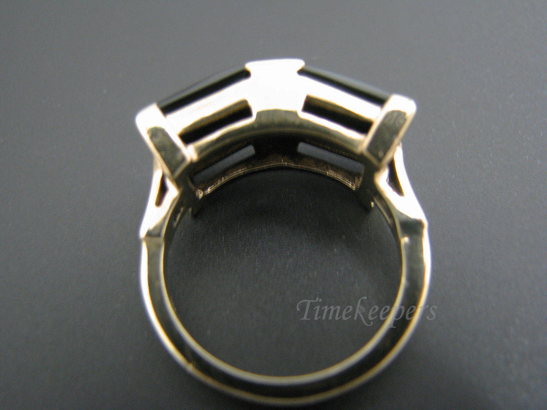 a332 Unique Vintage Black Onyx and Seed Pearl Ring in 10k Yellow Gold Size 5.75