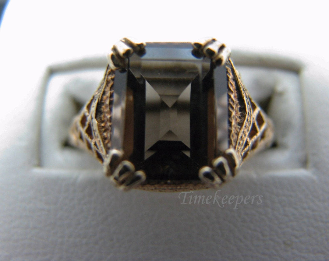c664 Beautiful 14k Yellow Gold Ring with a Lovely emerald Cut Smokey Quartz