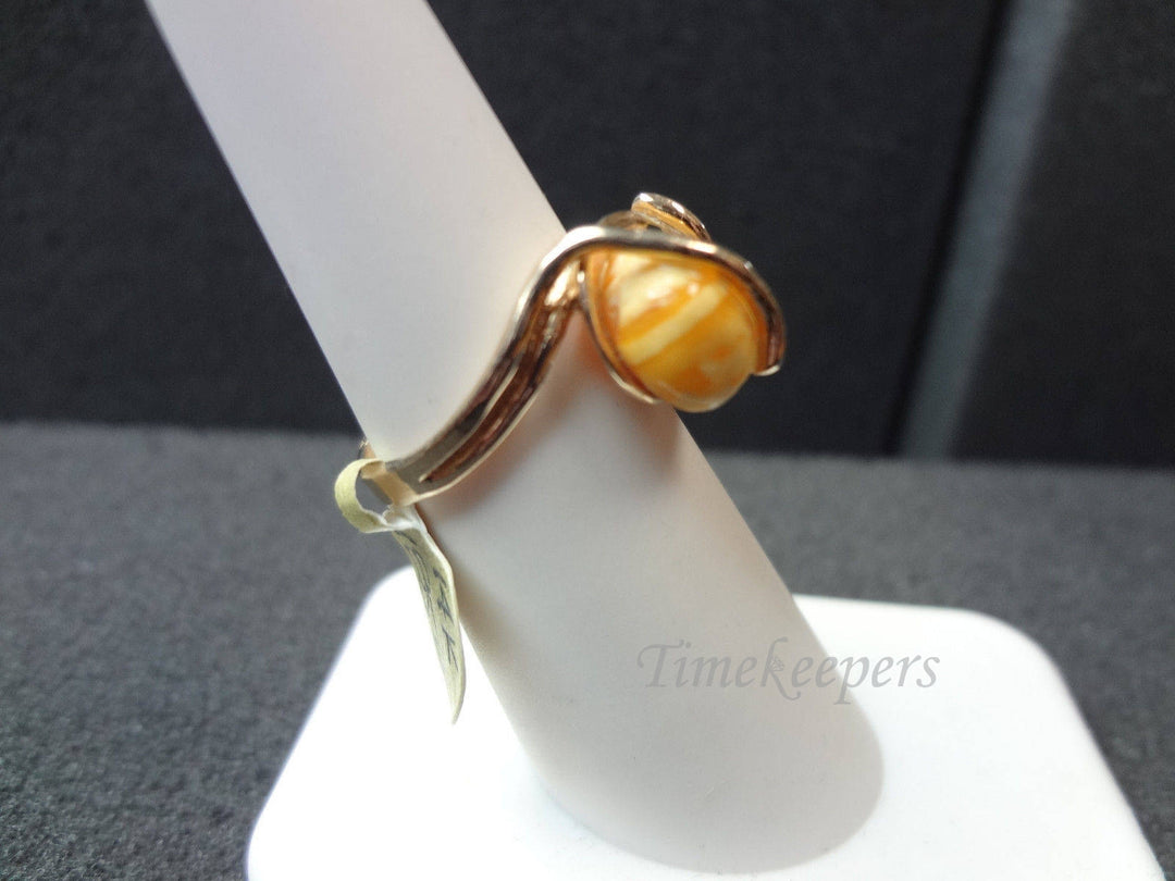 b033 Amazing 14k Yellow Gold Ring With Beautiful Russian Amber Natural Stone