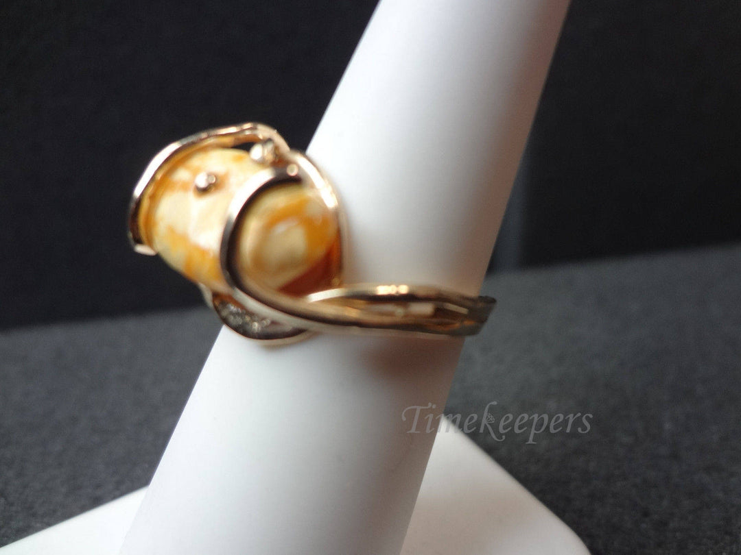 b033 Amazing 14k Yellow Gold Ring With Beautiful Russian Amber Natural Stone
