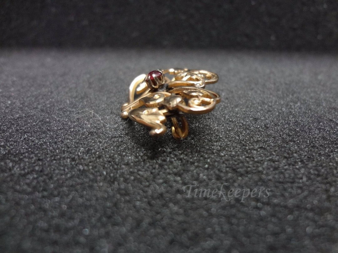 c177 Beautiful Vintage Gold Filled Brooch Pin with Red Stone