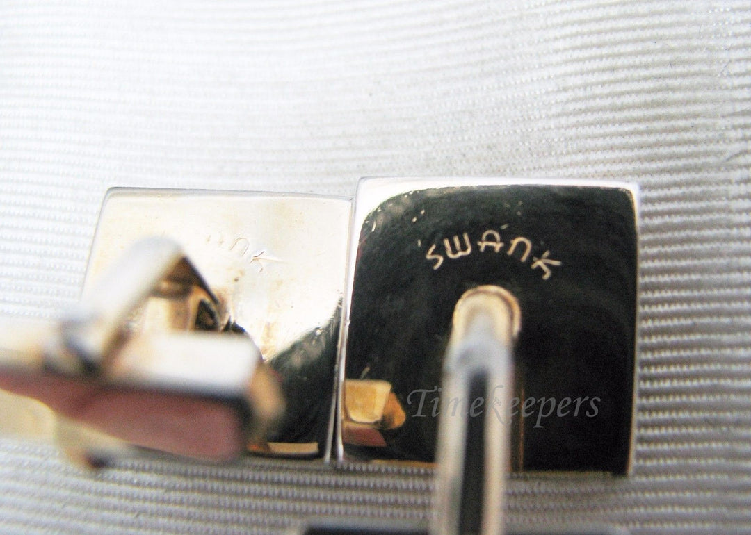 c268 Vintage Square Gold Tone Cuff links by Swank from the 1970s